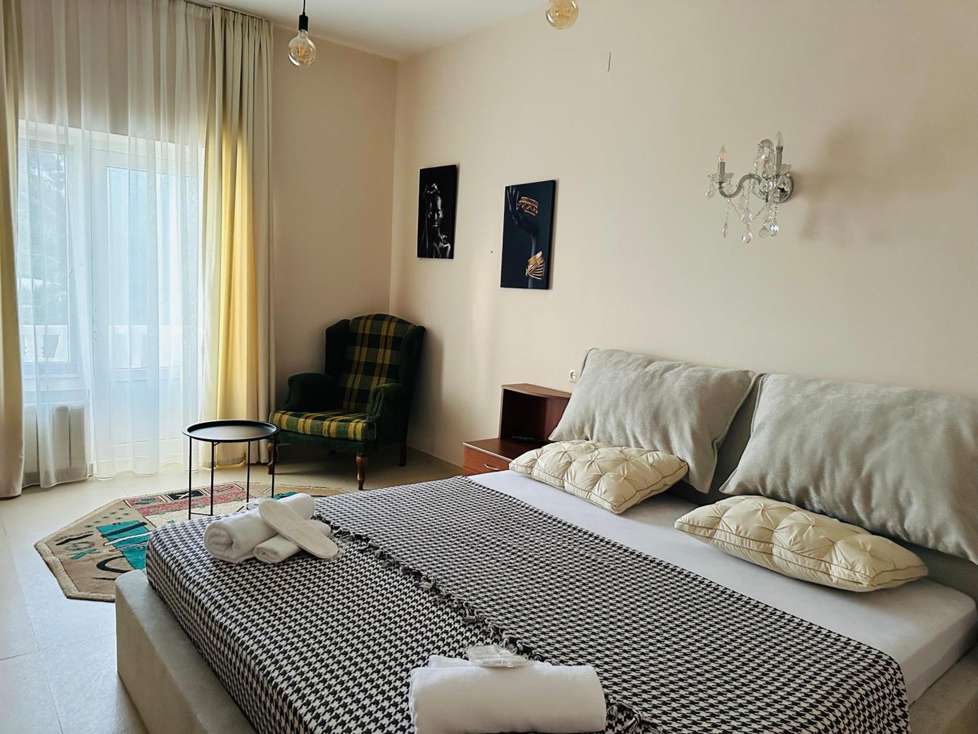 Claude Monet Beach Hotel อูเรคี ภายนอก รูปภาพ