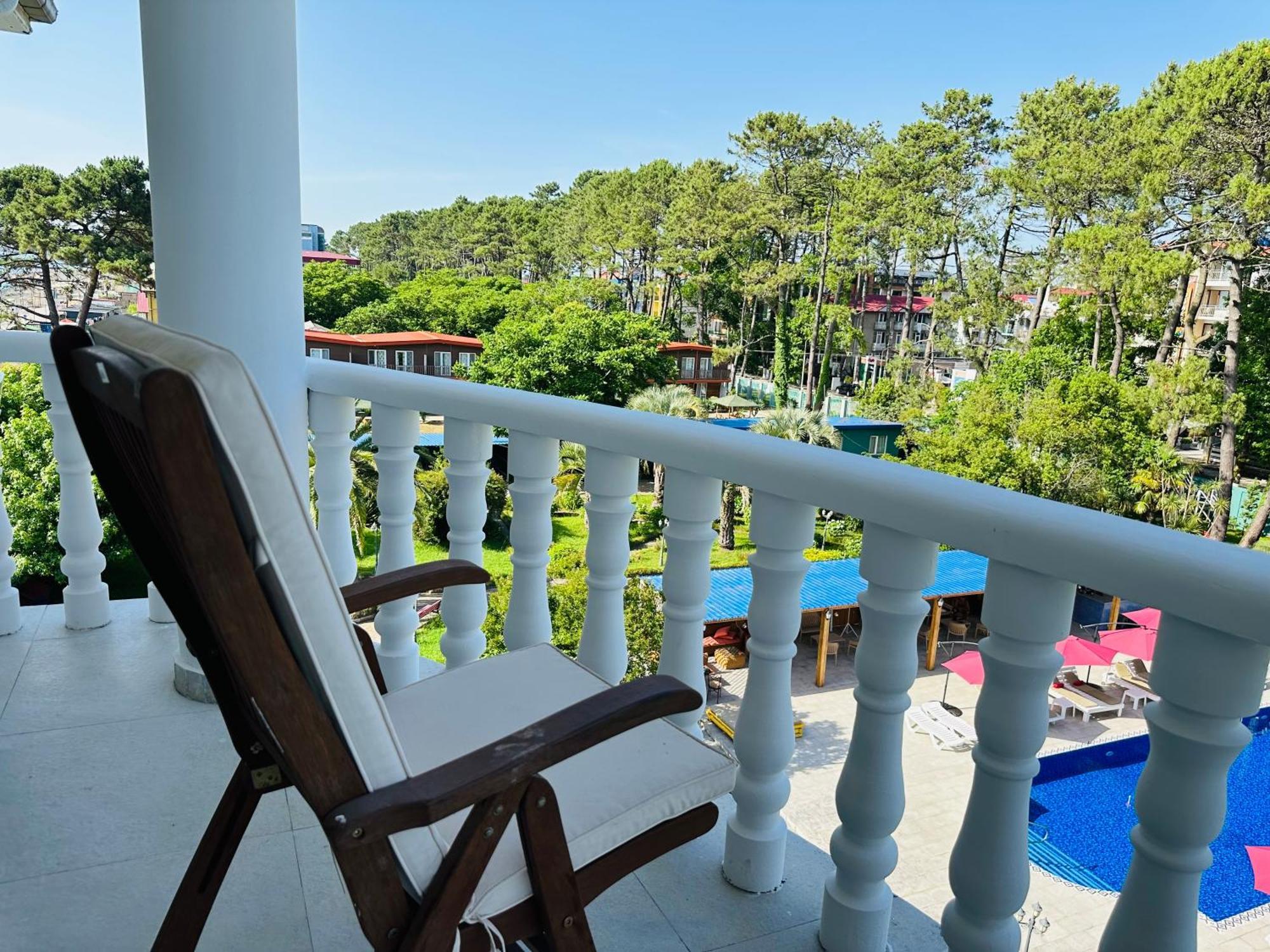 Claude Monet Beach Hotel อูเรคี ภายนอก รูปภาพ