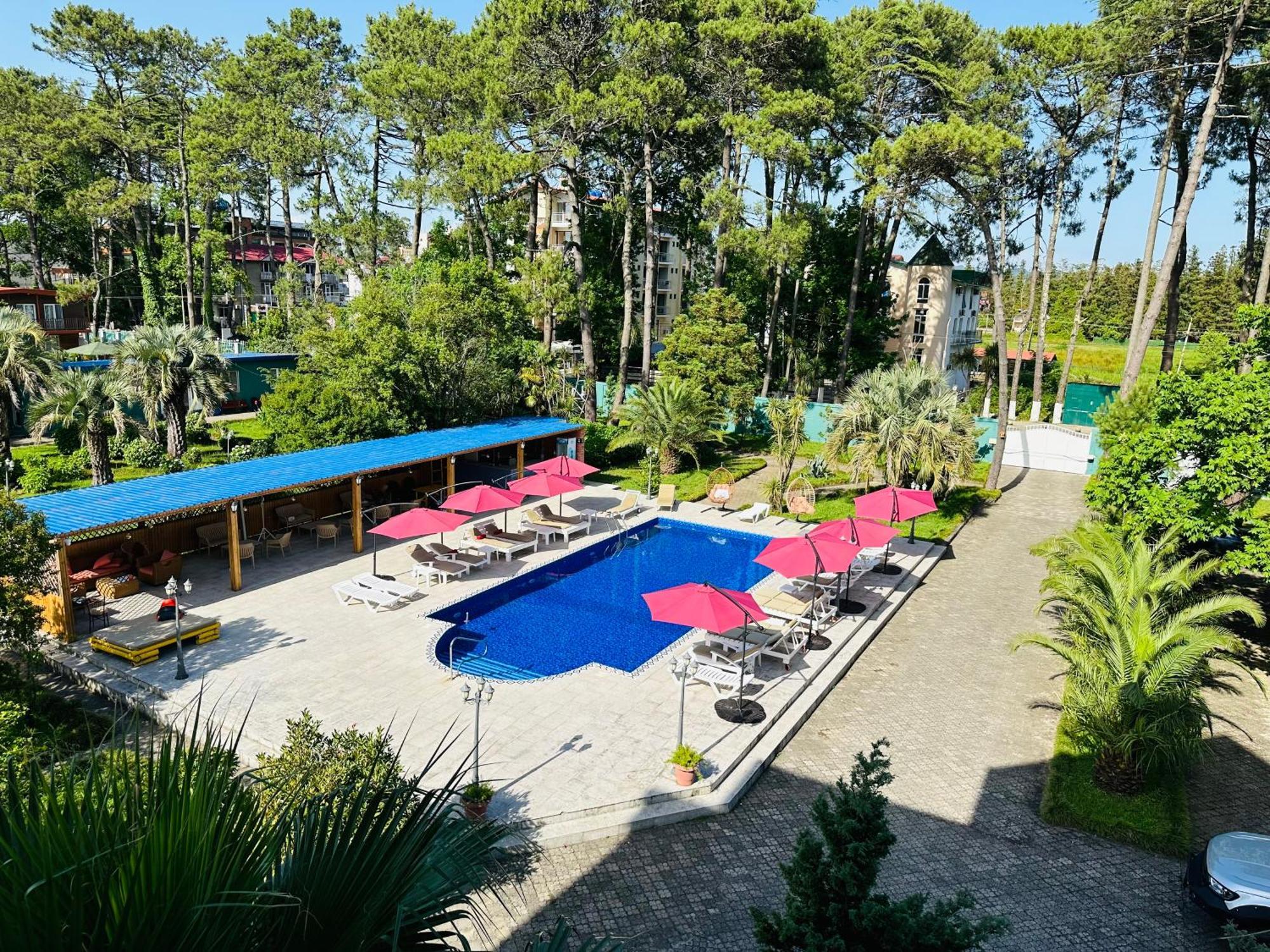 Claude Monet Beach Hotel อูเรคี ภายนอก รูปภาพ