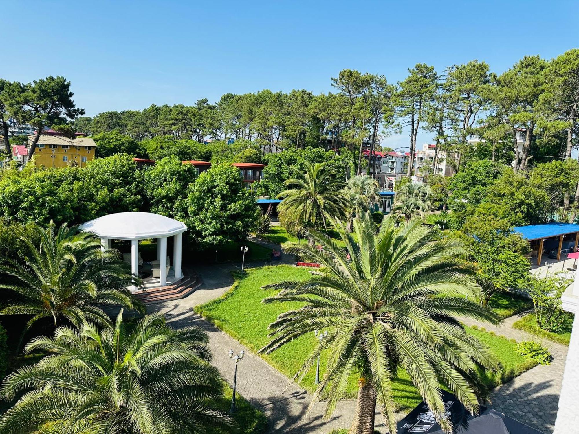 Claude Monet Beach Hotel อูเรคี ภายนอก รูปภาพ