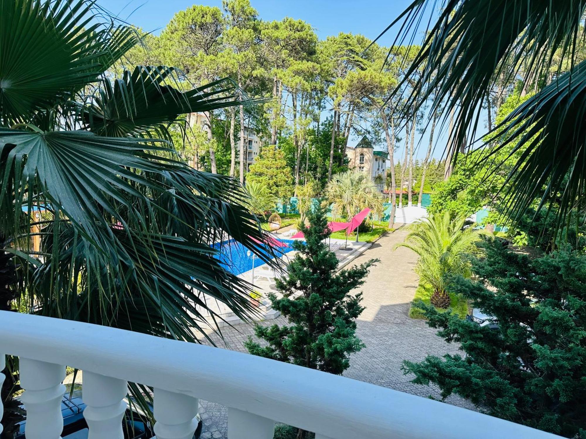 Claude Monet Beach Hotel อูเรคี ภายนอก รูปภาพ