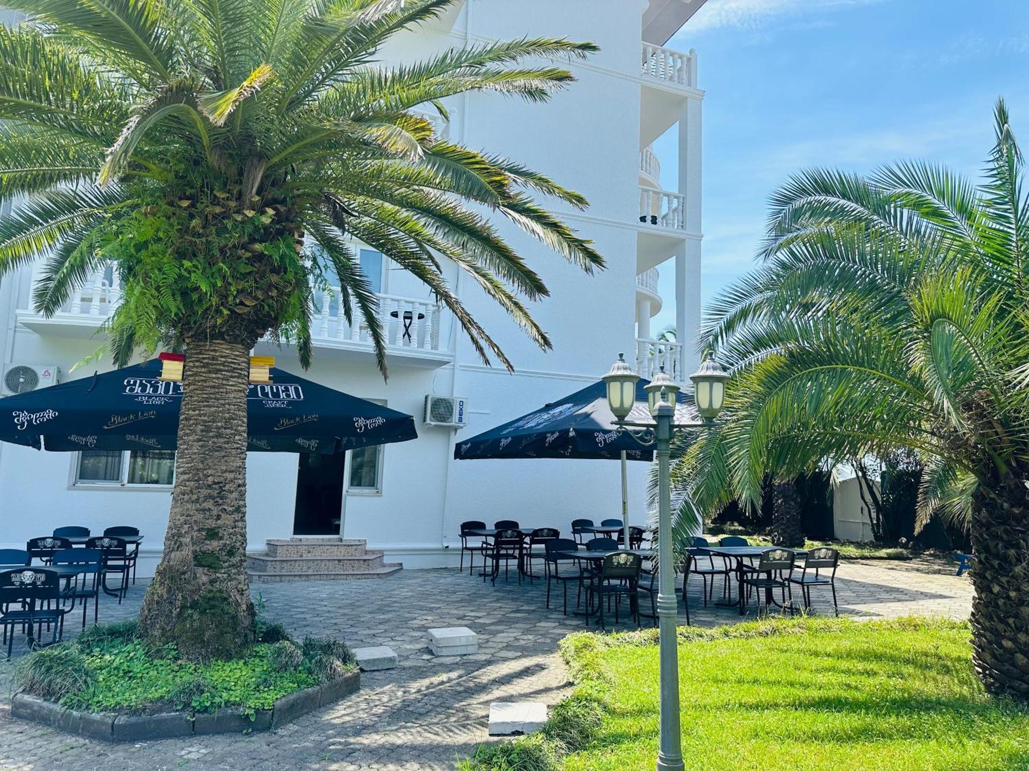 Claude Monet Beach Hotel อูเรคี ภายนอก รูปภาพ
