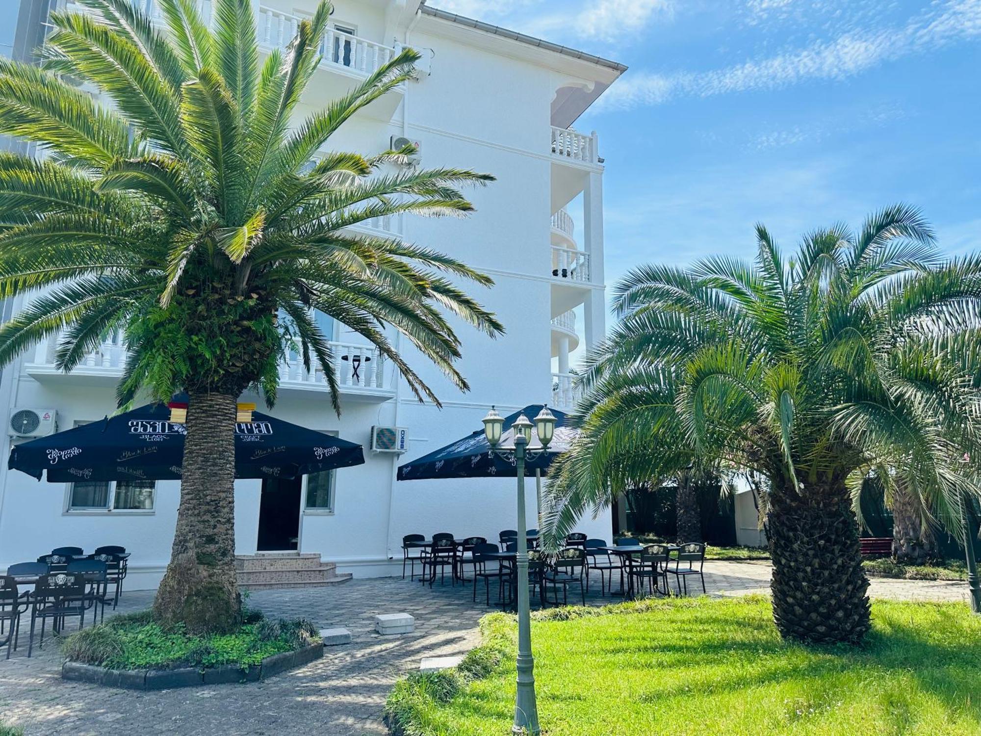 Claude Monet Beach Hotel อูเรคี ภายนอก รูปภาพ