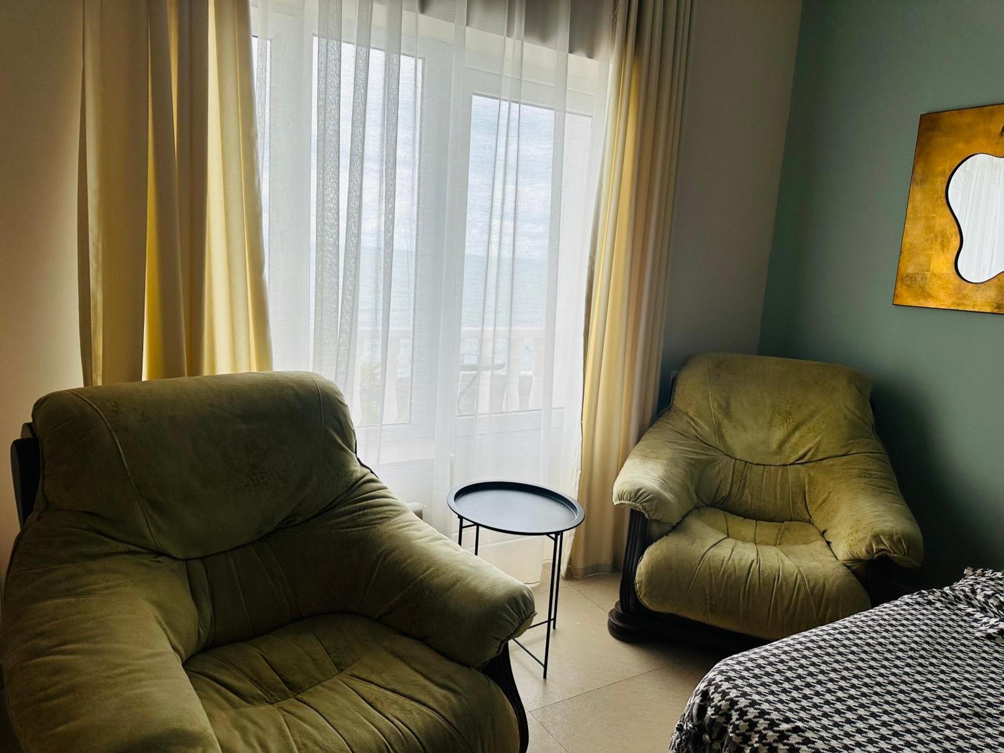 Claude Monet Beach Hotel อูเรคี ภายนอก รูปภาพ