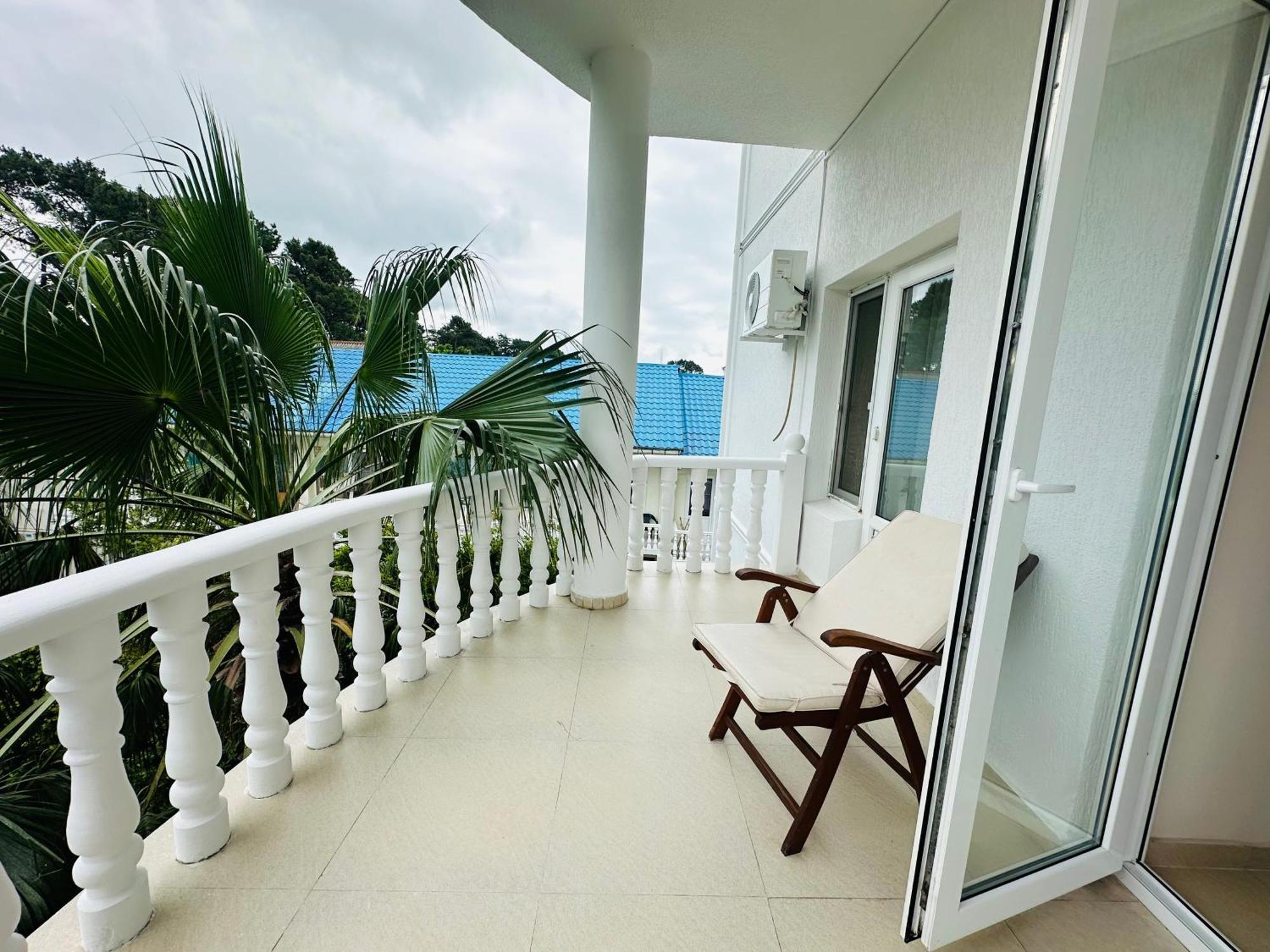 Claude Monet Beach Hotel อูเรคี ภายนอก รูปภาพ